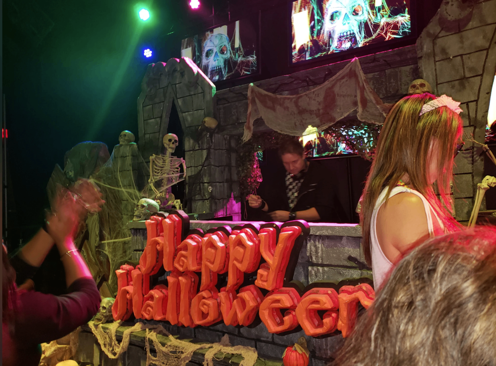 "Thriller" Stage Decor - DJ Booth